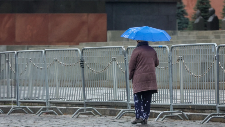 Психолог рассказал, как пережить осеннюю хандру