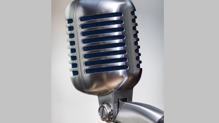 В Крыму депутаты забыли выключить микрофоны и проговорились о работе