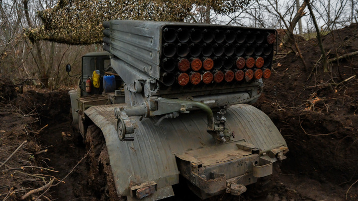 ВСУ обстреляли Днепряны кассетными боеприпасами