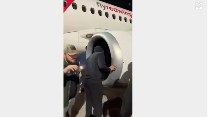 За поиски евреев в турбине самолета в Махачкале под арестом сидят 140 человек