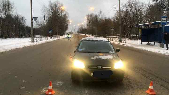 В Новосибирске машина сбила маму с младенцем на пешеходном переходе
