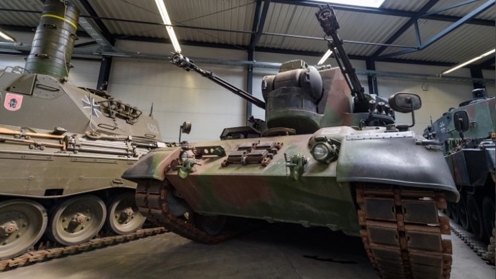 Швейцария сорвала поставку немецких зениток Киеву. Боеприпасов хватило бы на полчаса