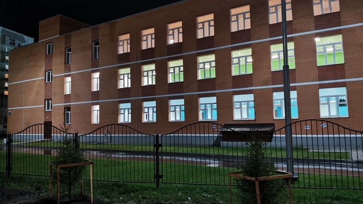 Сдавать ЕГЭ по испанскому языку решили два новосибирских школьника