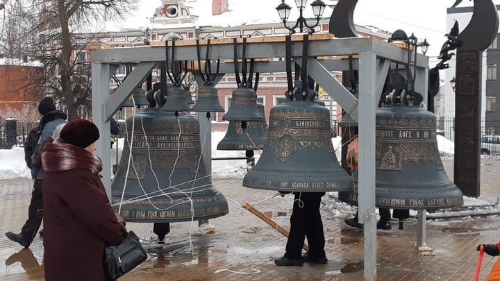 Колокола храма в честь Вознесения Господня освятили в Нижнем Новгороде