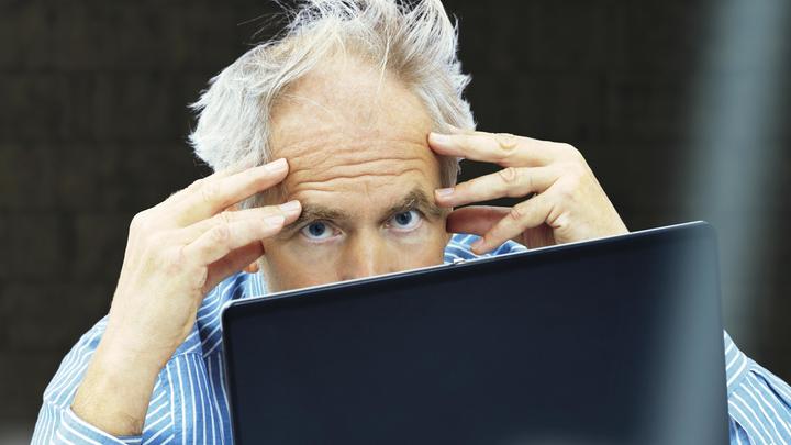 Врач перечислила главные причины появления седины