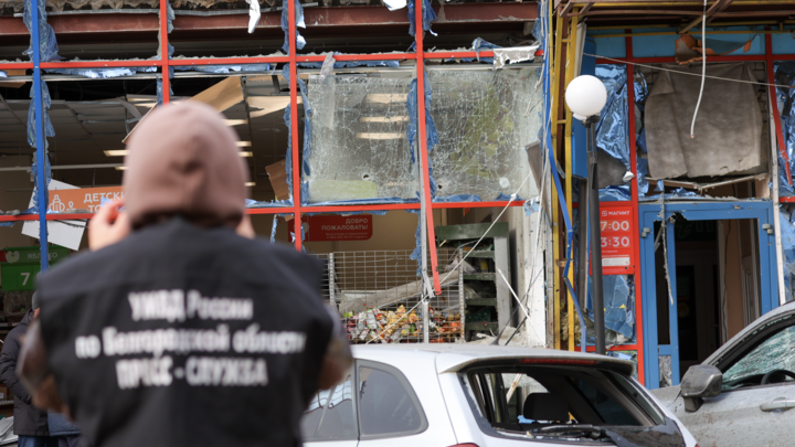 Люди выбегали, прятались. Все молились: Враг ударил по Белгороду Вампирами. Первые подробности