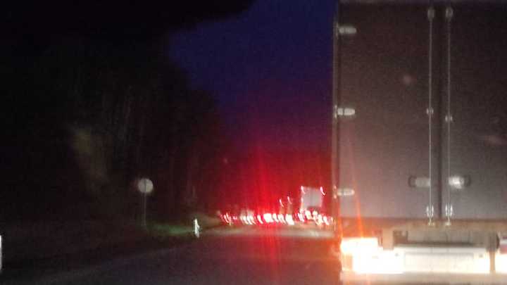 В Челябинской области два человека погибли на трассе М-5 в перевернувшемся автомобиле
