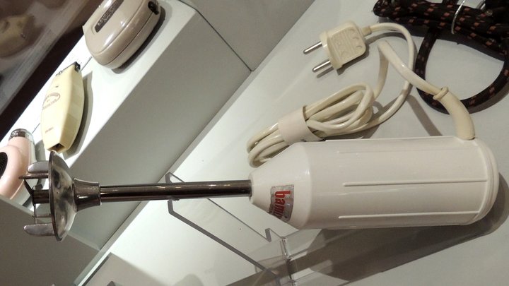 Как быстро наточить ножи блендера: Поможет обыкновенное яйцо