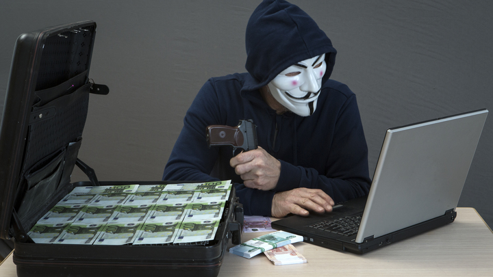 Взлом банка превратил хакера в посмешище. Попался на детскую уловку