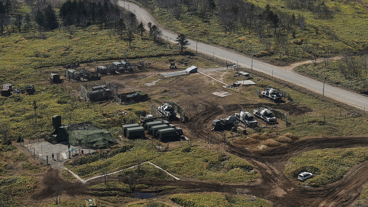 Япония просит Россию не проводить военные учения в районе Курил