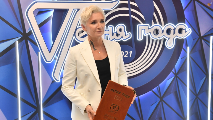 Причиной отмены своих концертов Арбенина назвала амбиции общественных деятелей