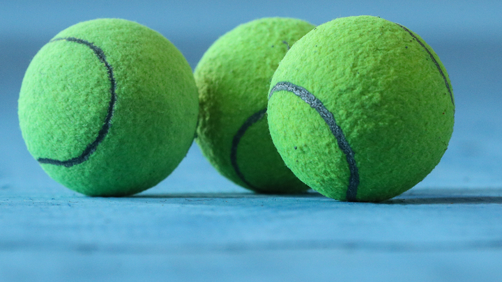 Украинка отказалась пожать руку белорусской сопернице на Ролан Гаррос и была освистана