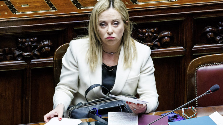 Премьер Италии Мелони накричала на депутатов, требовавших переговоров о мире