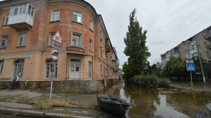 В Херсонской области продолжают устранять последствия разрушения Каховской ГЭС