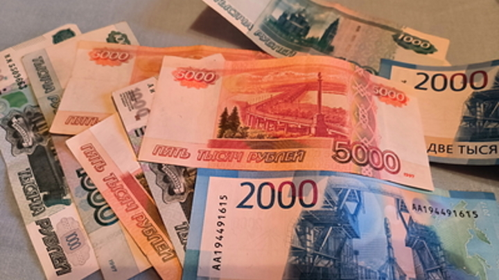 Украинские мошенники развели семейную пару из Свердловской области