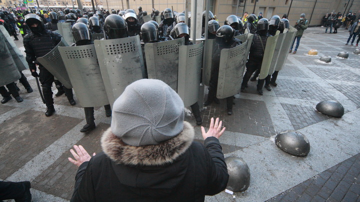 Политическую элиту может сразить полярная болезнь: Есть три способа, как избежать последствий