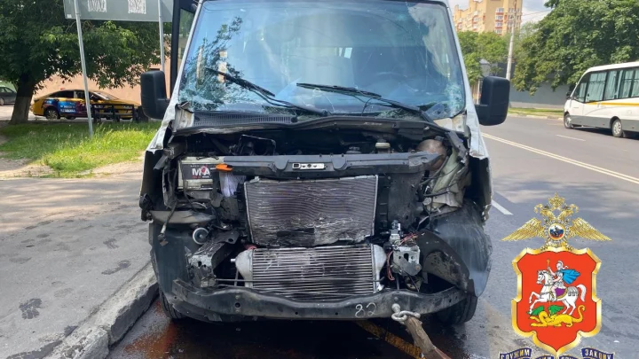 Два человека пострадали при столкновении двух автобусов в Раменском