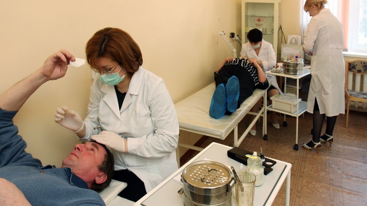 800 жителей Самарской области отметили Новый год с риском для зрения
