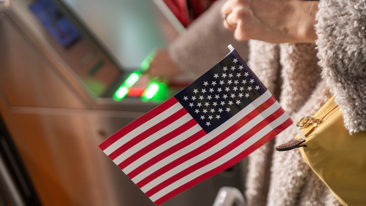 В ЦРУ нашли все признаки того, что США стоит на пороге гражданской войны