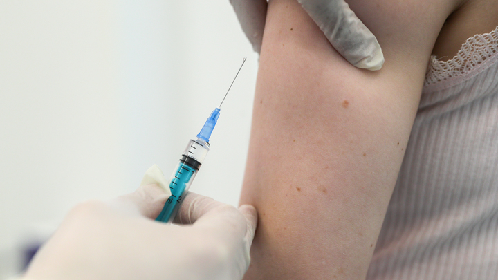 В Новосибирской области 50% родителей отказываются вакцинировать младенцев от гепатита B