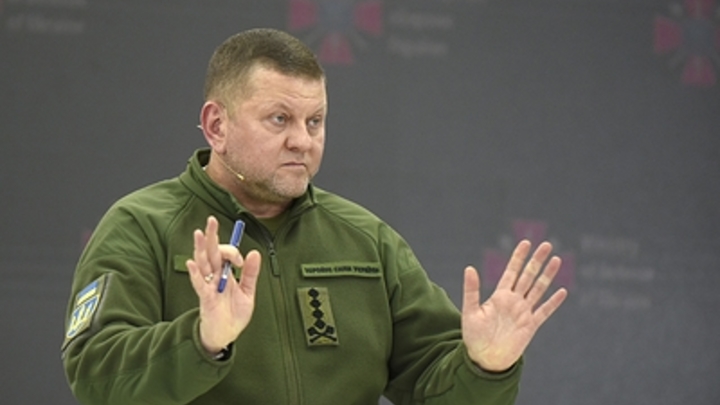 Зеленский в ярости. Залужный нарушил строжайший запрет - FT