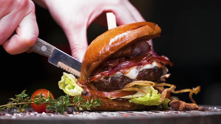 Захватывающе, пугающе, стыдно: Шафран о людоедстве Швеции