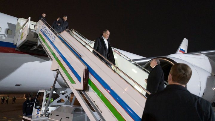 Расследование не окончено, но вы виноваты. Так мужики себя ведут? Лавров - о крушении Боингов на Украине и в Иране