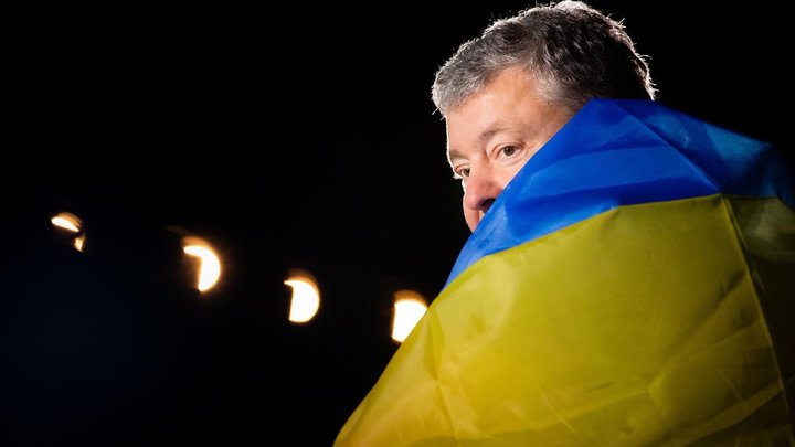 Экс-президента Петра Порошенко по прибытии на Украину ожидает задержание