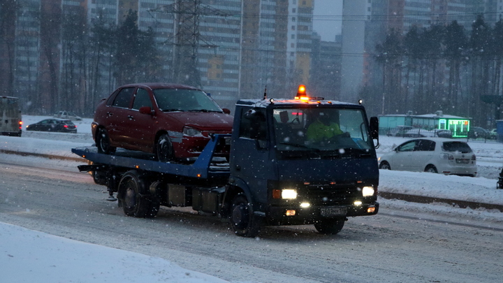 В Новосибирске поменяется адрес выдачи разрешений на возврат машин со штрафстоянки