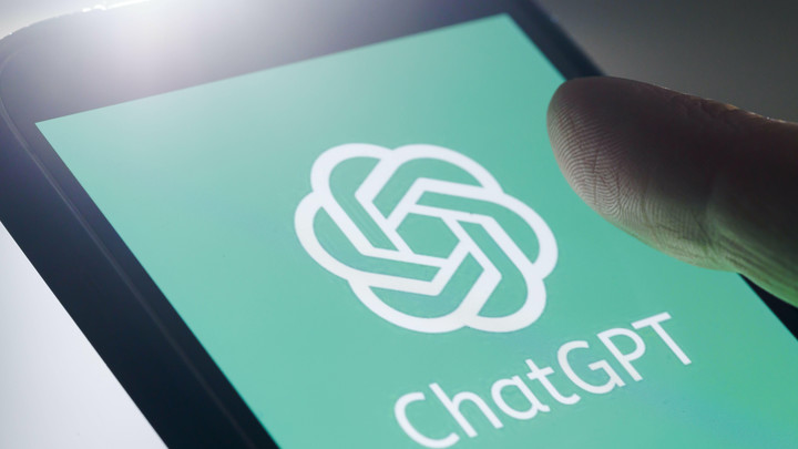 В планы партии мира ворвался чат-бот ChatGPT. Позорный договор уместился в 8 пунктов