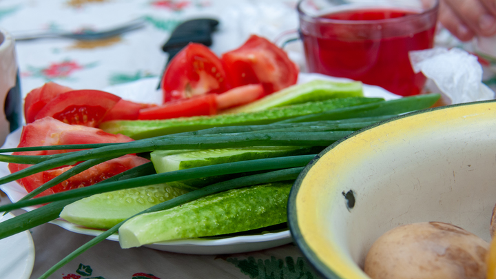Гастроэнтеролог рассказал о вреде самых обычных продуктов для желудка