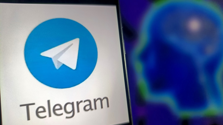 Пресс-секретарь создателя Telegram Лобушкин назвал арест Дурова атакой США