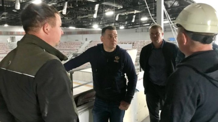 В Новокузнецке начался заключительный этап ремонт Арены кузнецких металлургов