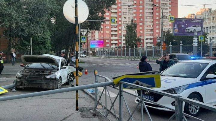Появилось видео с места смертельного ДТП в центре Новосибирска