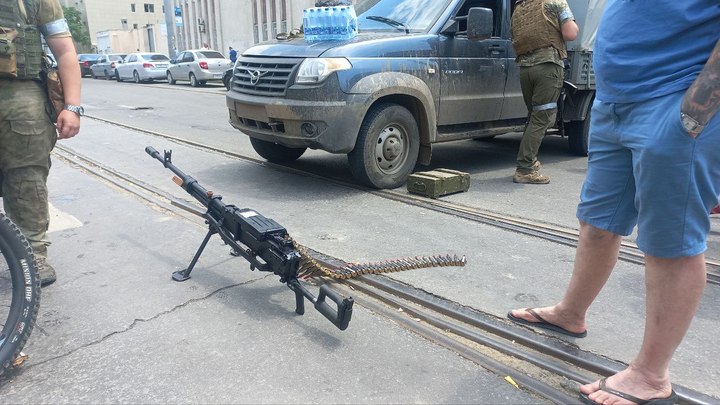 Власти Ростова-на-Дону готовятся к худшему варианту развития вооруженного мятежа ЧВК Вагнер