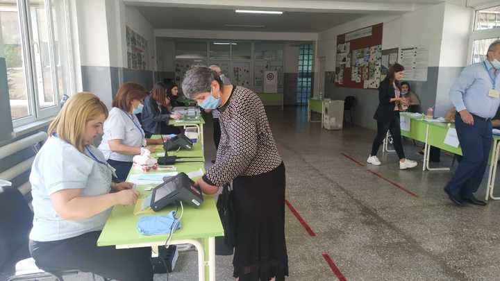 В Армении арестованный кандидат победил на выборах