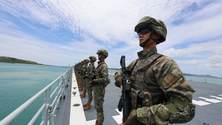 Белому дому пришлось признать: Китай не поставляет оружие России