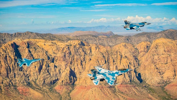 Обещанного три года ждут: Пентагон сообщил, когда сможет передать Киеву истребители F-16