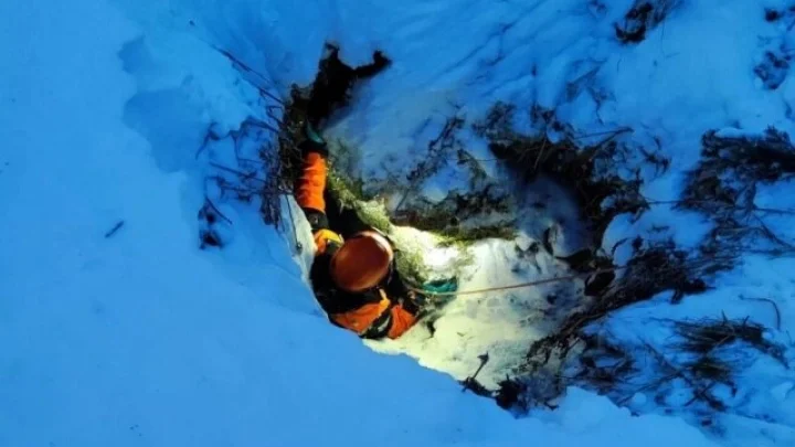 Тайна пропажи Усольцевых: спасатели нашли подземный ход