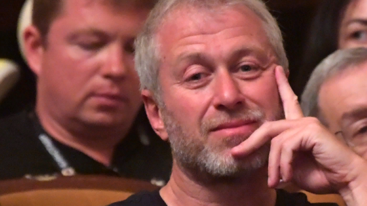 Камень в огород Абрамовича: Миллиардерам советуют откупиться