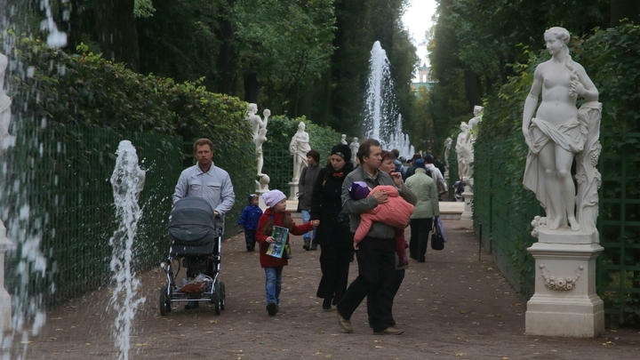 Синоптики о погоде на 1 ноября в Петербурге: Небо превратится в обширные облачные поля
