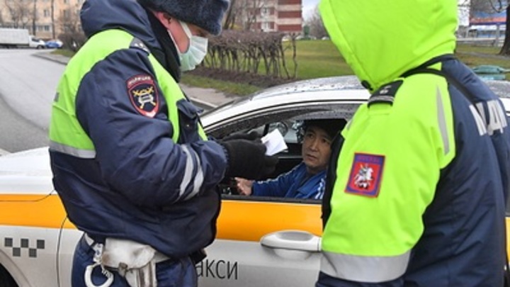 Срок действия водительских прав продлится автоматически