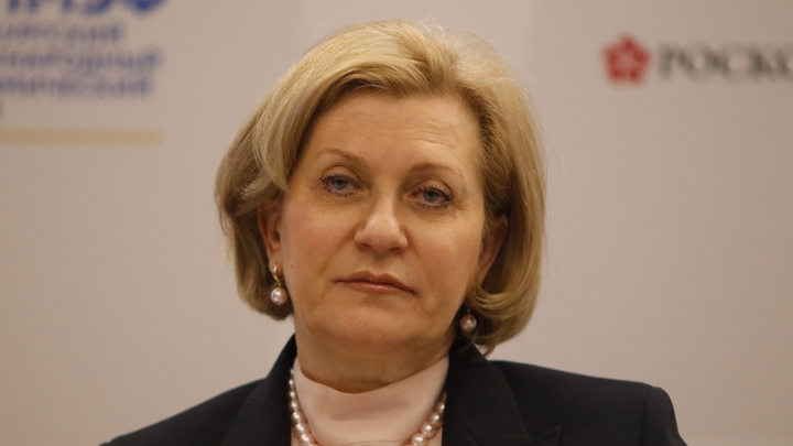 Попова призвала к спецмерам из-за гриппа. Врач отреагировал одним вопросом