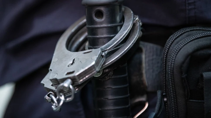 Изнасиловали и требовали 17 тысяч рублей: Толпа подростков полгода измывалась над пятиклассницей