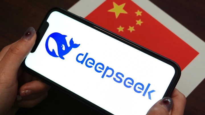 Раскрыт секрет китайской DeepSeek. Без русских не обошлось. Что не так с проектом СССР?