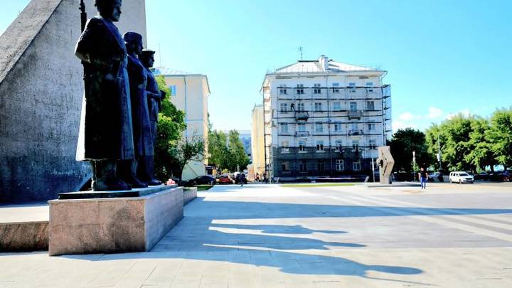 Обновлённая Площадь Мира откроется для свободного посещения в День города