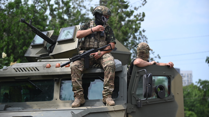 Засекреченный саммит уже не поможет: Вагнер готовится к штурму, а санкции вернулись бумерангом