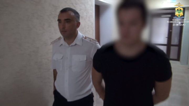 В Новороссийске за дискредитацию ВС России задержали блогера