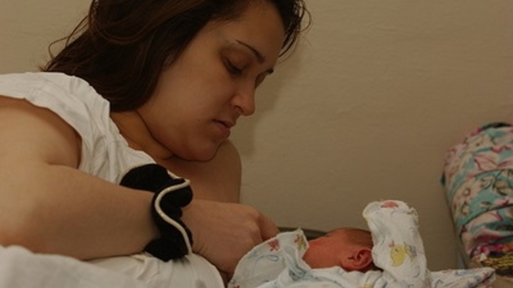 Врачебная тайна о грудном вскармливании: Разрушен миф о 15 минутах