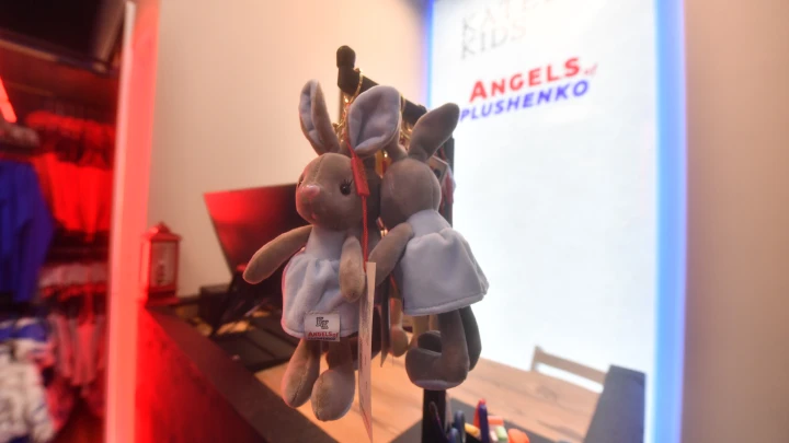 Живу на даче: мама Костылевой сообщила о выселении из академии Ангелы Плющенко